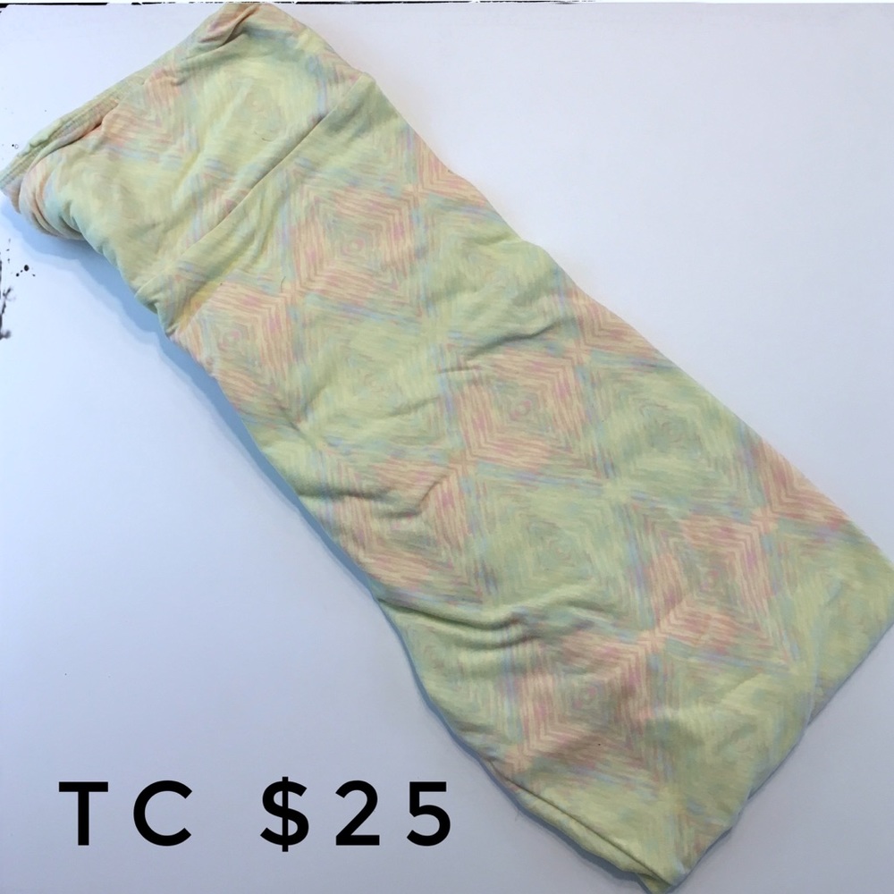 NWT TC LEGGINGS